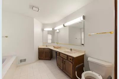 730 Cambridge Place, Sycamore, IL 60178 - Photo 16