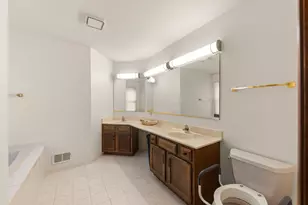 730 Cambridge Pl, Sycamore, IL 60178 - Photo 16