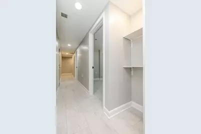 1130 S Sacramento Boulevard, Chicago, IL 60612 - Photo 26