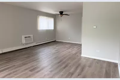 11130 S Columbus Drive #2S, Worth, IL 60482 - Photo 4