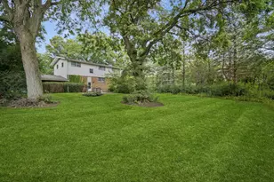 921 Wilmot Rd, Deerfield, IL 60015 - Photo 16