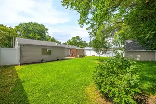 200 N Coolidge St, Normal, IL 61761 - Photo 30