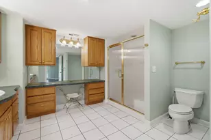 368 Hiawatha Dr, Lake in the Hills, IL 60156 - Photo 30