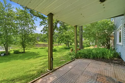 368 Hiawatha Drive, Lake in the Hills, IL 60156 - Photo 34