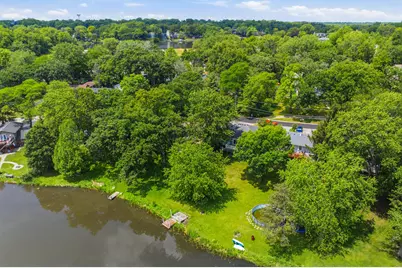 368 Hiawatha Drive, Lake in the Hills, IL 60156 - Photo 42