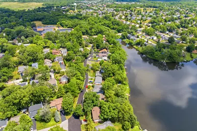 368 Hiawatha Drive, Lake in the Hills, IL 60156 - Photo 44