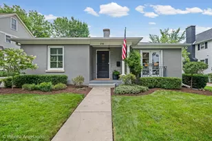 218 Coolidge Ave, Barrington, IL 60010 - Photo 2
