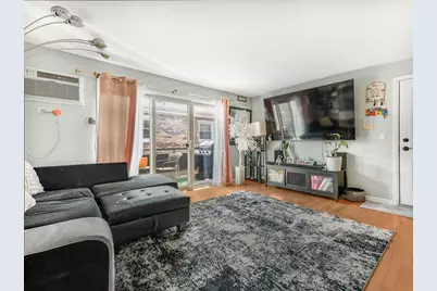 7921 W Grand Avenue #3C, Elmwood Park, IL 60707 - Photo 4