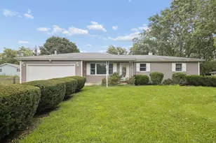 208 S Anderson Rd, New Lenox, IL 60451 - Photo 1