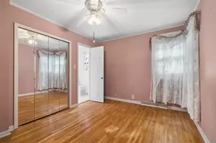208 S Anderson Rd, New Lenox, IL 60451 - Photo 12
