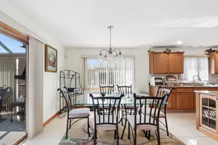 181 Maryview Pkwy, Matteson, IL 60443 - Photo 6