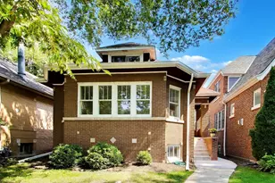 1102 Wisconsin Ave, Oak Park, IL 60304 - Photo 1