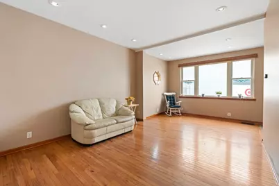 4010 N Octavia Avenue, Norridge, IL 60706 - Photo 4
