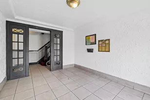 6457 N California Ave, Chicago, IL 60645 - Photo 22