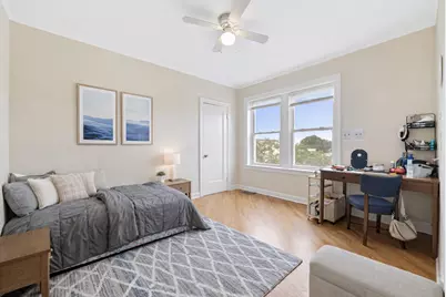 6457 N California Avenue #3, Chicago, IL 60645 - Photo 4