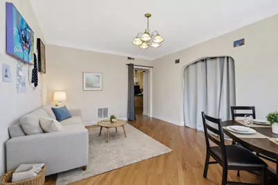 6457 N California Avenue #3, Chicago, IL 60645 - Photo 6