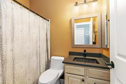 2221 Somerset Lane, Mundelein, IL 60060 - Photo 22