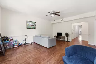 2509 E 76th St, Chicago, IL 60649 - Photo 10