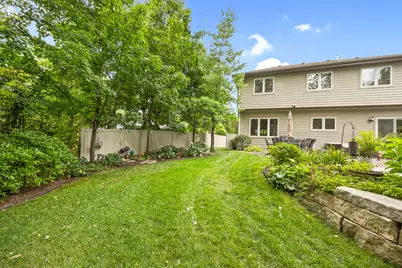 331 Brookside Circle, Wheaton, IL 60187 - Photo 62