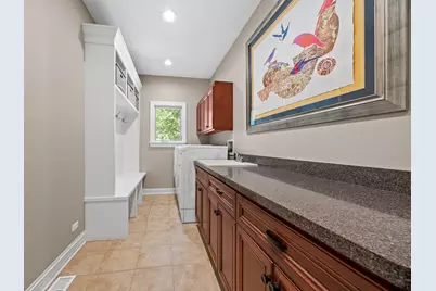 331 Brookside Circle, Wheaton, IL 60187 - Photo 26
