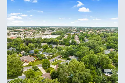 331 Brookside Circle, Wheaton, IL 60187 - Photo 66