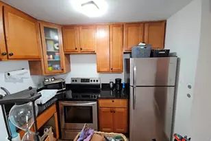 2250 N Lincoln Ave, Chicago, IL 60614 - Photo 2
