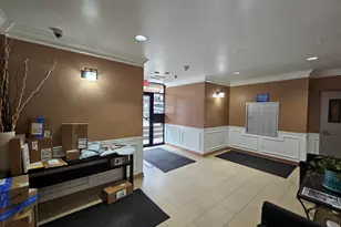 2250 N Lincoln Ave, Chicago, IL 60614 - Photo 10