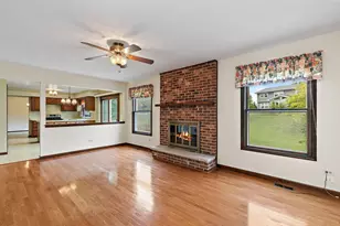 1105 Beachcomber Dr, Schaumburg, IL 60193 - Photo 12