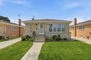4912 N Ridgewood Ave, Norridge, IL 60706 - Photo 1