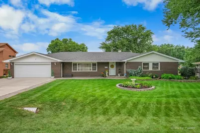 2614 Lauderdale Court, McHenry, IL 60051 - Photo 1