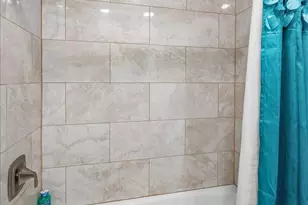 2614 Lauderdale Ct, McHenry, IL 60051 - Photo 22