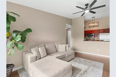 1565 Raymond Drive #203, Naperville, IL 60563 - Photo 6