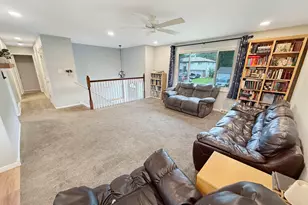 14710 Holly Ct, Orland Park, IL 60462 - Photo 4