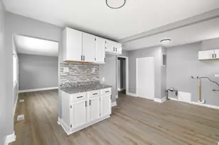 1278 Burnham Ave, Calumet City, IL 60409 - Photo 8