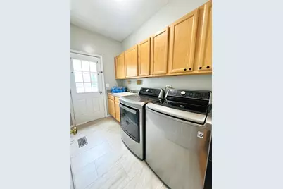 416 Ptarmigan Place, Lindenhurst, IL 60046 - Photo 16