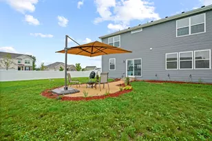 3328 Gabriel Dr, Yorkville, IL 60560 - Photo 36