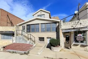 7050 W Higgins Ave, Chicago, IL 60656 - Photo 1