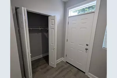 7050 W Higgins Avenue #1E, Chicago, IL 60656 - Photo 8