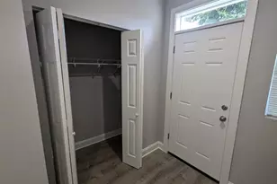 7050 W Higgins Ave, Chicago, IL 60656 - Photo 8
