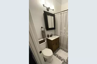 2826 W Wellington Avenue, Chicago, IL 60618 - Photo 14