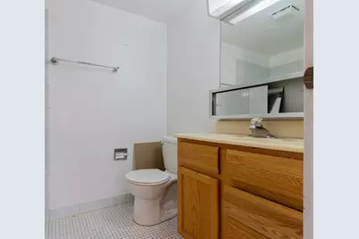 212 Shorewood Drive #1B, Glendale Heights, IL 60139 - Photo 26