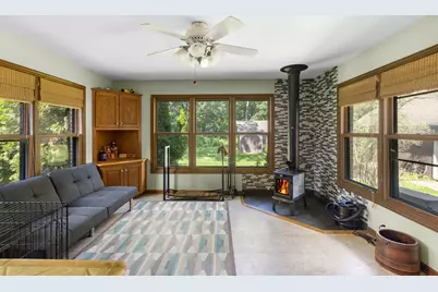 9218 W Wonder Lake Road, Woodstock, IL 60098 - Photo 8
