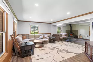 9218 W Wonder Lake Rd, Woodstock, IL 60098 - Photo 2