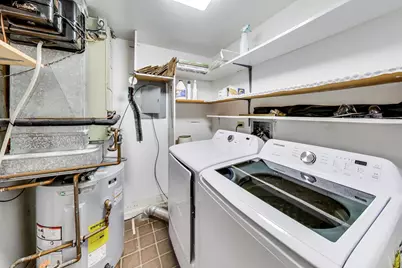 18559 Escanaba Avenue #101, Lansing, IL 60438 - Photo 20