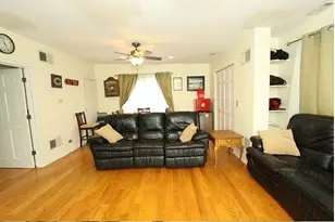 2643 N Southport Ave, Chicago, IL 60614 - Photo 6