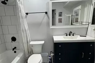 2643 N Southport Ave, Chicago, IL 60614 - Photo 8