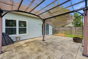 1885 Eastman Ln, Hanover Park, IL 60133 - Photo 22