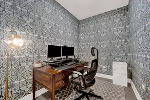 1701 W Webster Ave, Chicago, IL 60614 - Photo 22