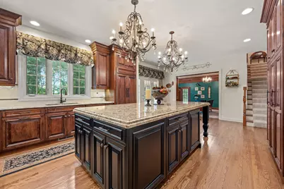 713 Fox Glen Drive, Saint Charles, IL 60174 - Photo 18