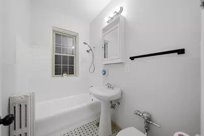 1354 W Greenleaf Avenue #1B, Chicago, IL 60626 - Photo 6